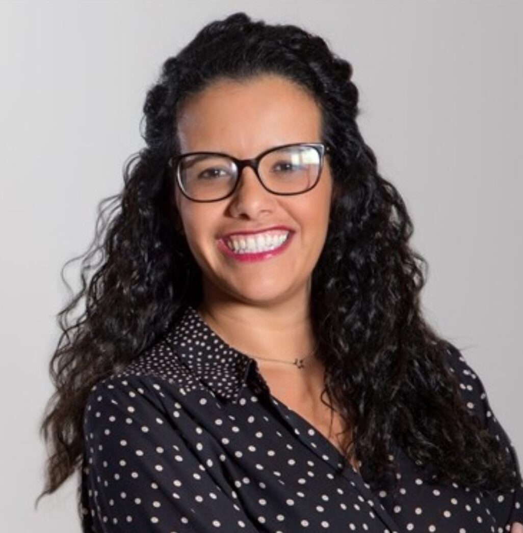 Paciente sonriente dando testimonio sobre el Directorio Médico más completo de Venezuela